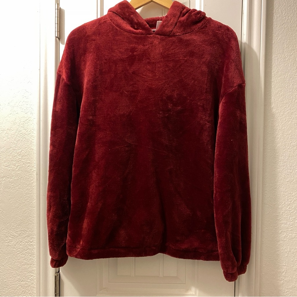 Lauren Conrad Cranberry / Burgundy Cozy Hoodie Size Smalll